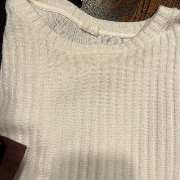 Declined consignment inventory - Picture 3 of 5